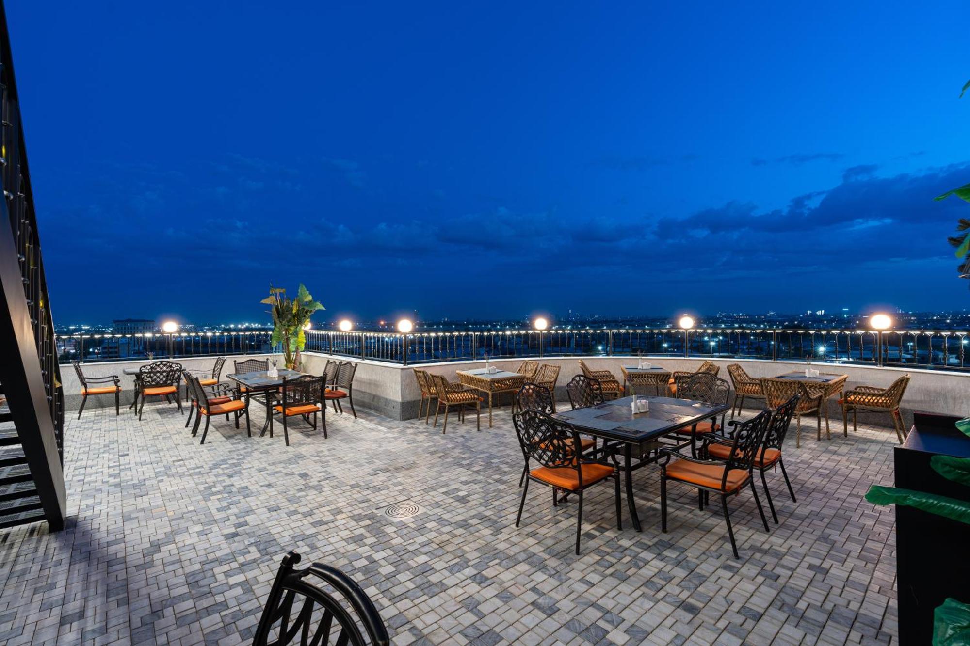 Shamsan Airport Hotel Ташкент Экстерьер фото