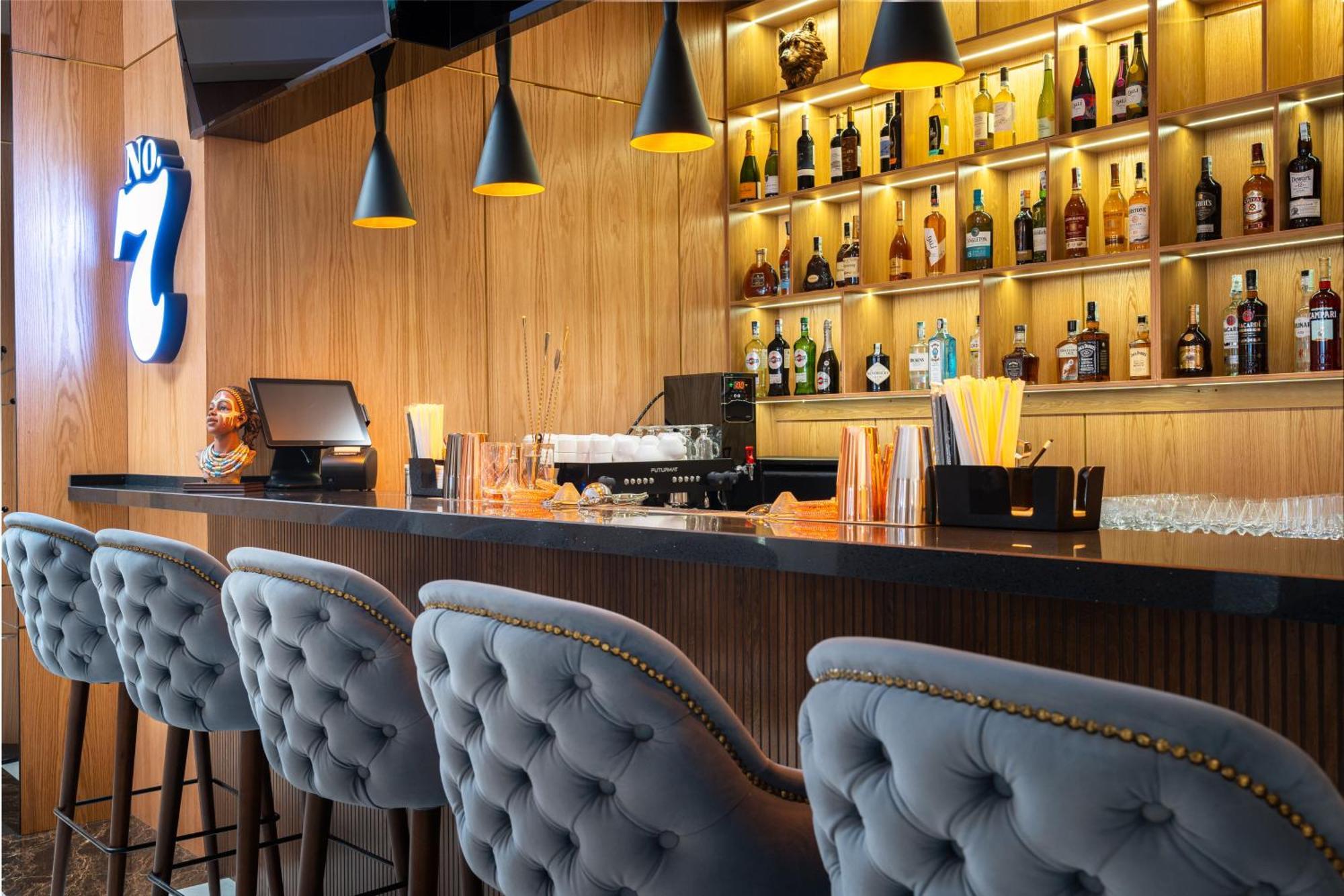 Shamsan Airport Hotel Ташкент Экстерьер фото